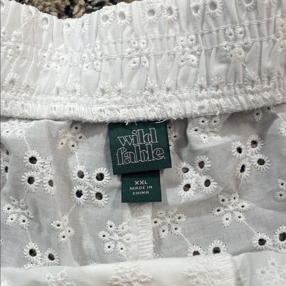 Wild Fable White Eyelet Buttoned Sleep Lounge Shorts Sheer Size XXL | NWT - Picture 6 of 8